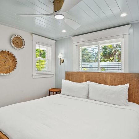 Tropical Breeze Resort Bee Ridge Екстериор снимка