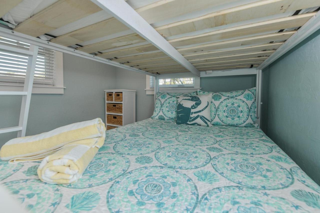 Tropical Breeze Resort Bee Ridge Екстериор снимка