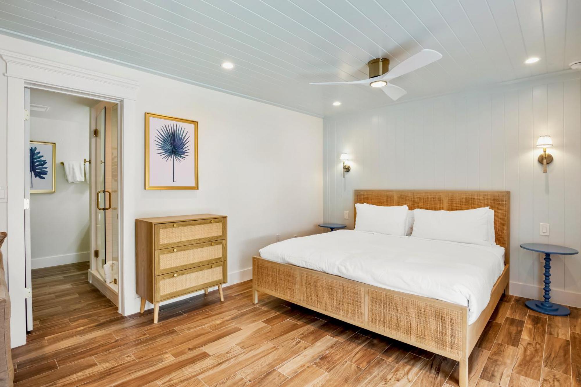 Tropical Breeze Resort Bee Ridge Екстериор снимка