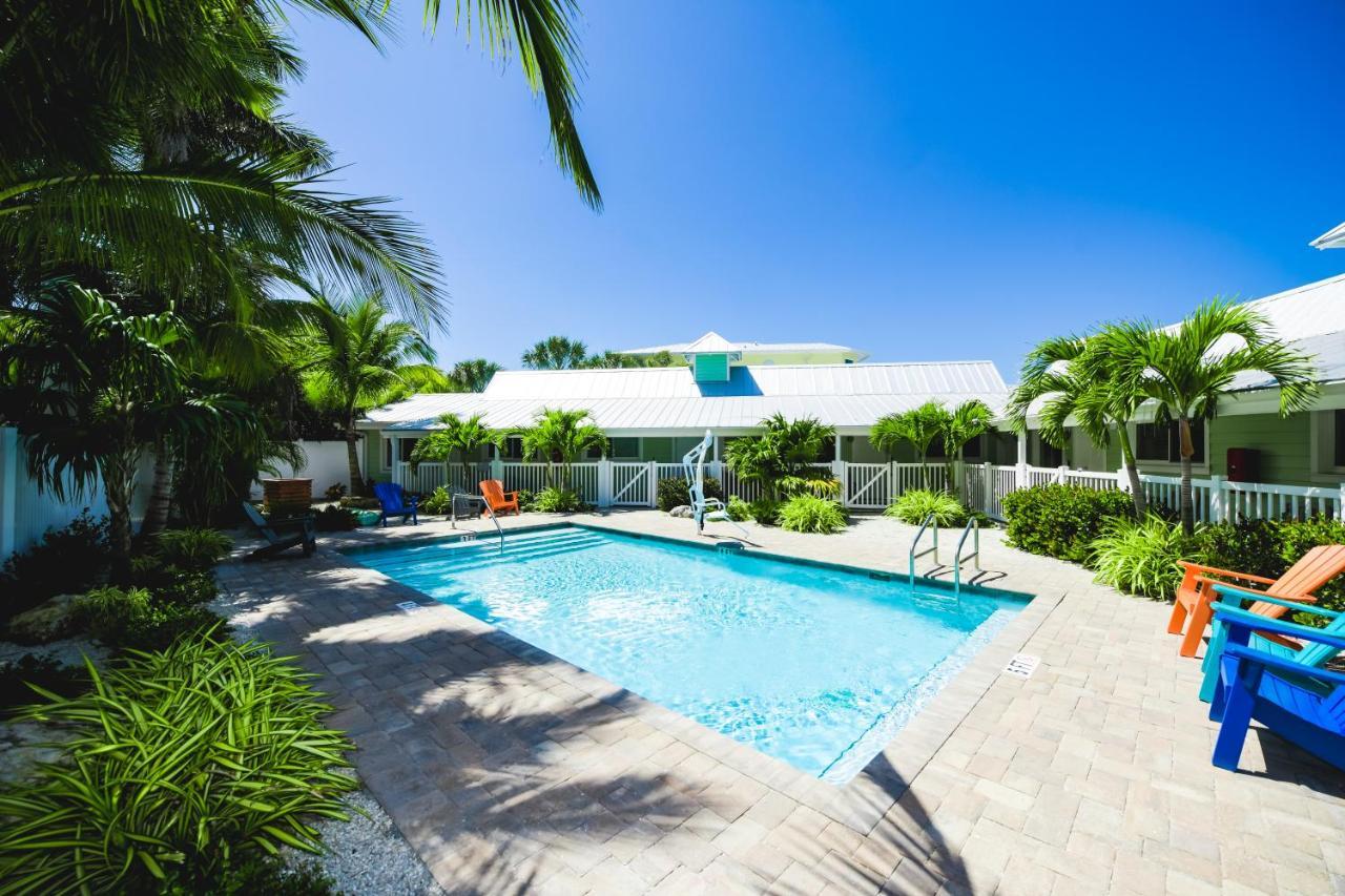 Tropical Breeze Resort Bee Ridge Екстериор снимка
